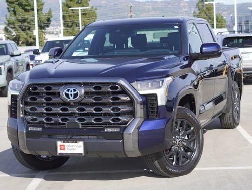 2023 Toyota Tundra Hybrid Platinum
