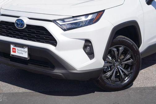 2023 Toyota RAV4 Hybrid XLE Premium