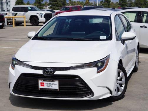 Ice Cap 2024 Toyota Corolla LE