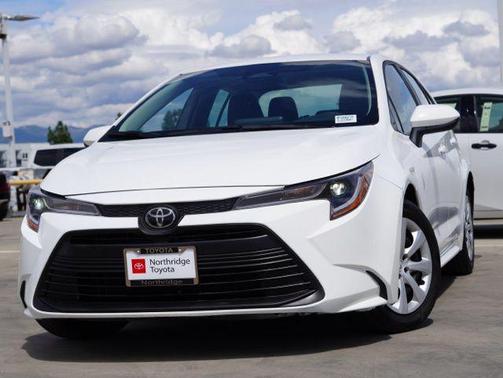 Ice Cap 2024 Toyota Corolla LE