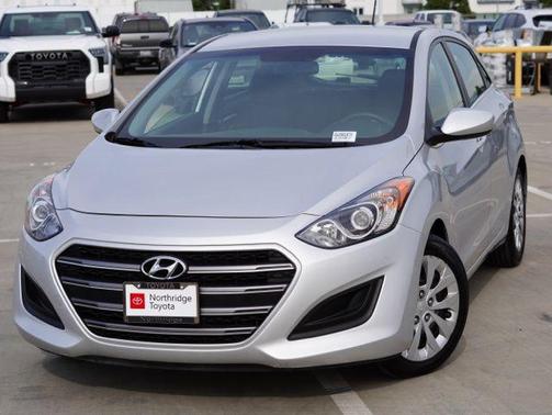 2016 Hyundai Elantra GT Base