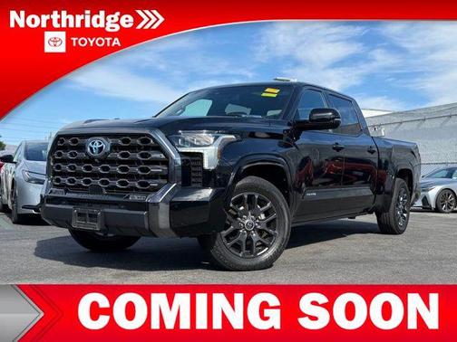 2023 Toyota Tundra Hybrid Platinum