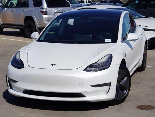 2019 Tesla Model 3 Performance