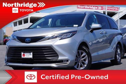2023 Toyota Sienna XLE