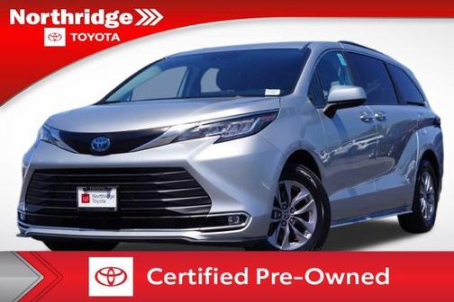 2023 Toyota Sienna XLE