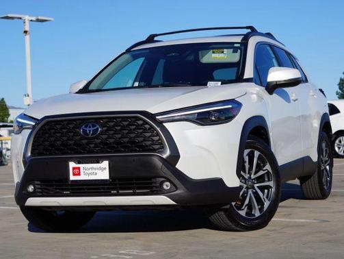 2024 Toyota Corolla Cross XLE