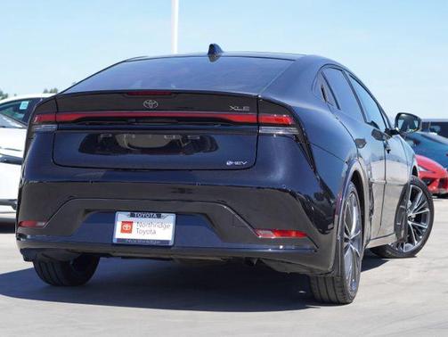2024 Toyota Prius XLE