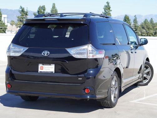 2018 Toyota Sienna SE