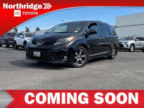 2018 Toyota Sienna SE