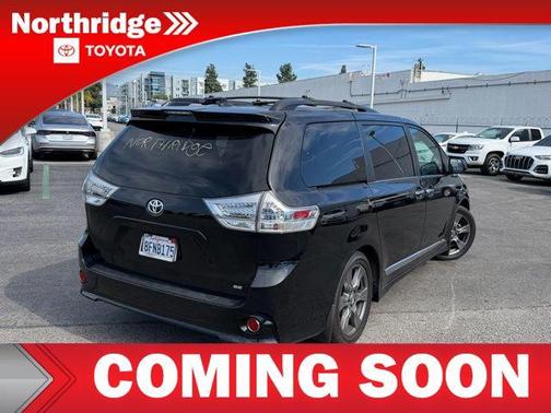 2018 Toyota Sienna SE