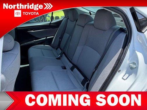 Ice Cap 2025 Toyota Camry LE