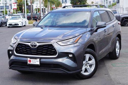 2021 Toyota Highlander LE