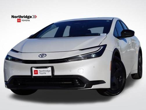 2023 Toyota Prius LE