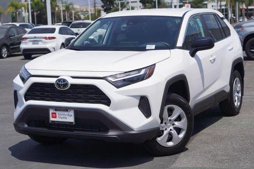 2025 Toyota RAV4 LE