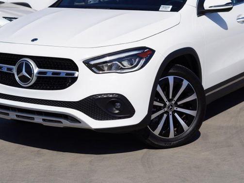 Polar White 2023 Mercedes-Benz GLA 250 Base