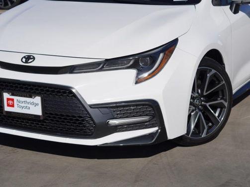 White 2022 Toyota Corolla SE