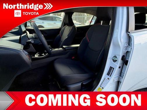 2025 Toyota Prius Plug-In Hybrid SE