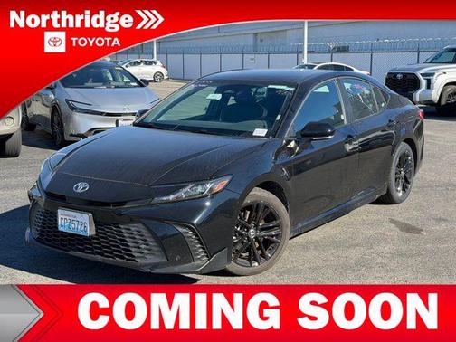 2025 Toyota Camry SE