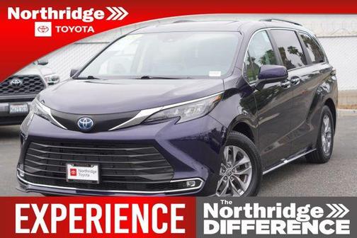 2024 Toyota Sienna XLE