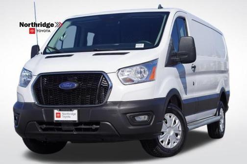 2022 Ford Transit-250 Base