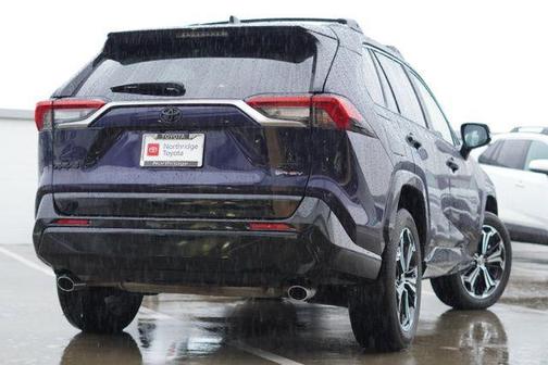 2025 Toyota RAV4 Hybrid SE