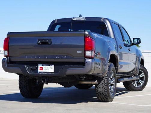 2018 Toyota Tacoma TRD Sport