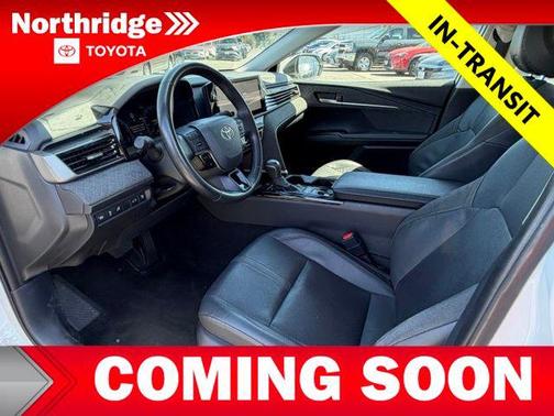 Wind Chill Pearl 2025 Toyota Camry XLE