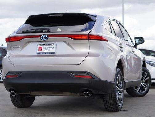 2024 Toyota Venza LE