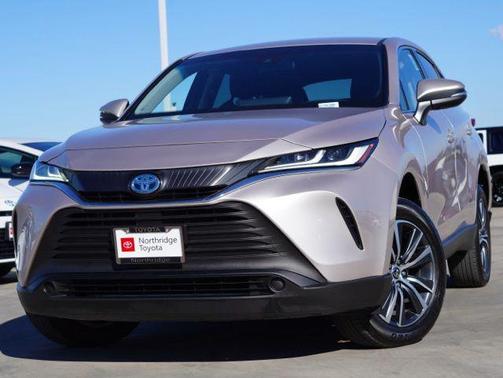 2024 Toyota Venza LE