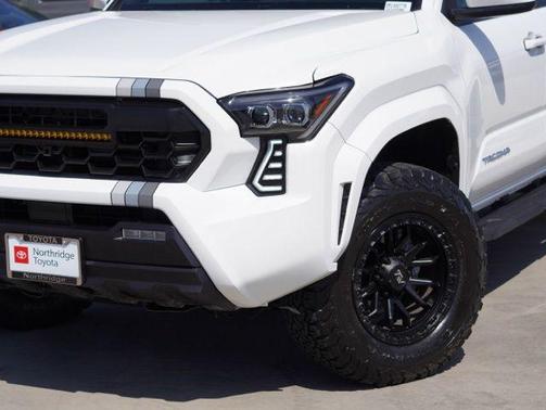 Ice Cap 2025 Toyota Tacoma SR5
