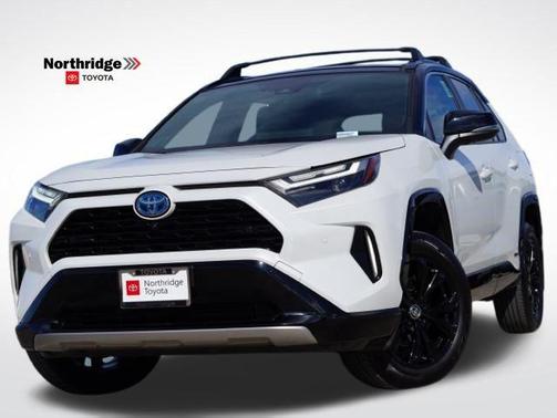 2024 Toyota RAV4 Hybrid SE