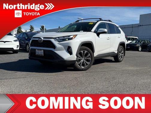 2025 Toyota RAV4 Hybrid XLE Premium