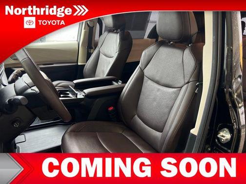 2023 Toyota Sienna Platinum 7 Passenger