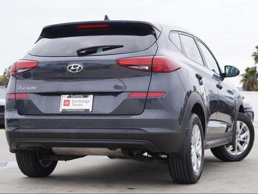 2021 Hyundai TUCSON SE