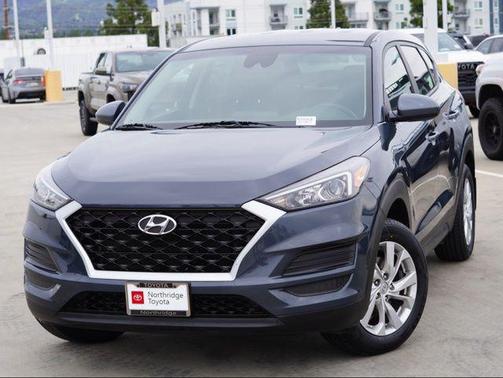 2021 Hyundai TUCSON SE