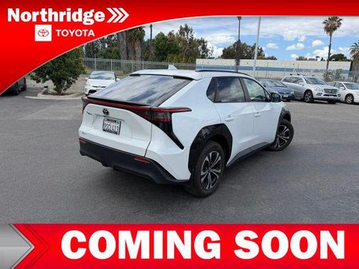Wind Chill Pearl 2024 Toyota bZ4X XLE