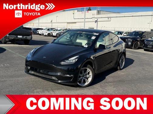 2023 Tesla Model Y Long Range Dual Motor All-Wheel Drive