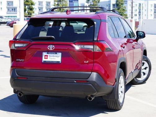 Ruby Flare Pearl 2020 Toyota RAV4 LE