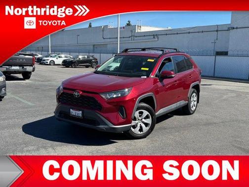 2020 Toyota RAV4 LE