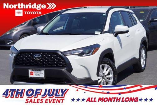 2025 Toyota Corolla Cross LE