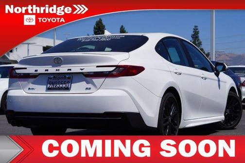2025 Toyota Camry SE