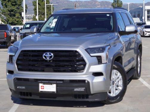 2023 Toyota Sequoia SR5