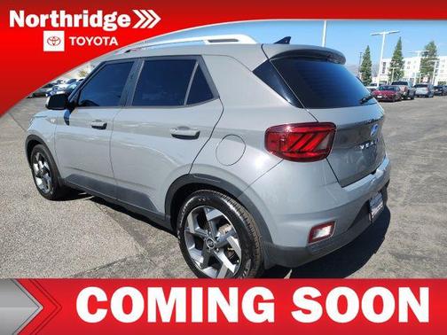 2022 Hyundai VENUE SEL