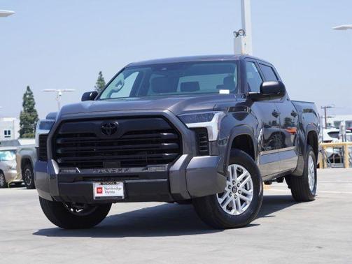 Magnetic Gray Metallic 2024 Toyota Tundra SR5
