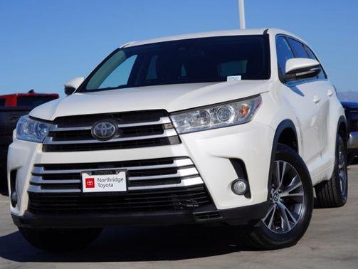 2017 Toyota Highlander LE Plus