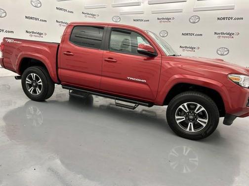 2017 Toyota Tacoma TRD Sport