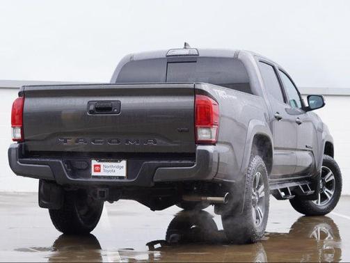 2017 Toyota Tacoma TRD Sport