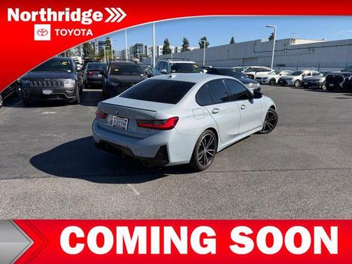 Brooklyn Grey Metallic 2024 BMW 330 330i