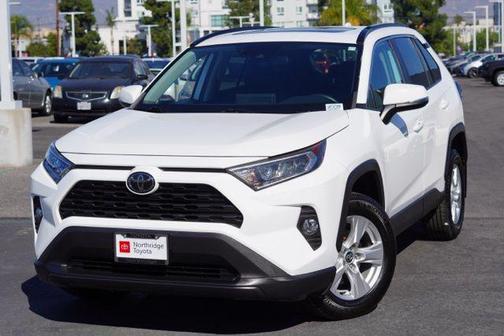 2020 Toyota RAV4 XLE