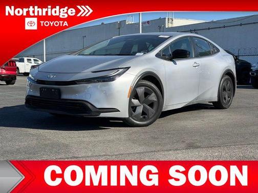 2025 Toyota Prius LE